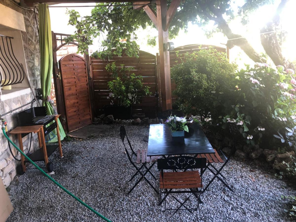 Appart D'Hotes Brive Apartman Kültér fotó
