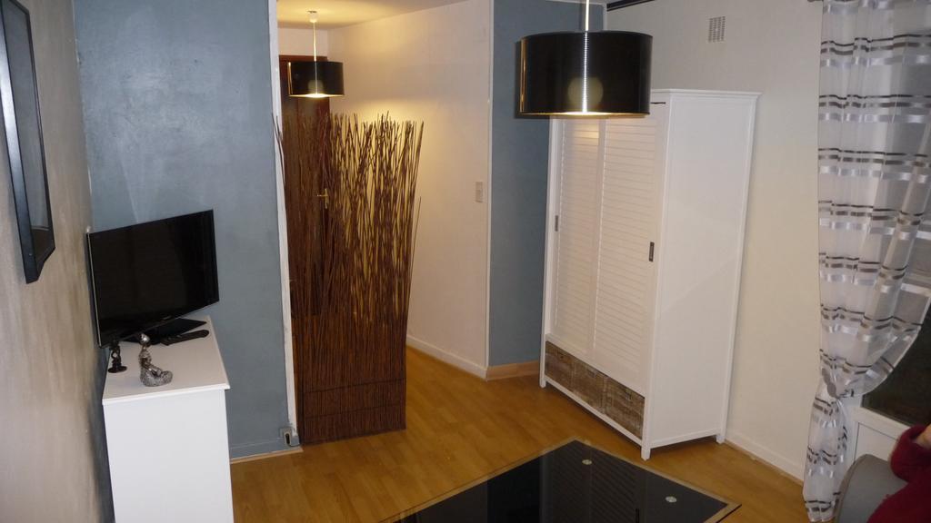 Appart D'Hotes Brive Apartman Szoba fotó